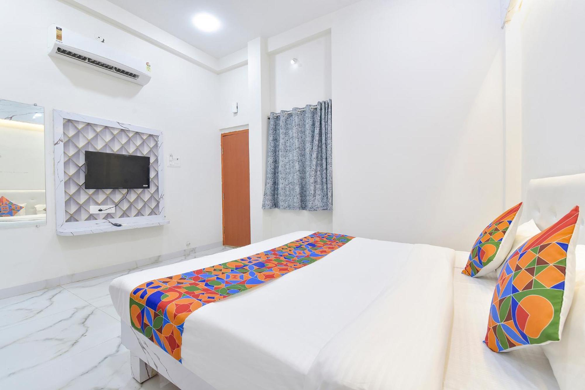 Fabhotel Grand Embassy Indore Zewnętrze zdjęcie