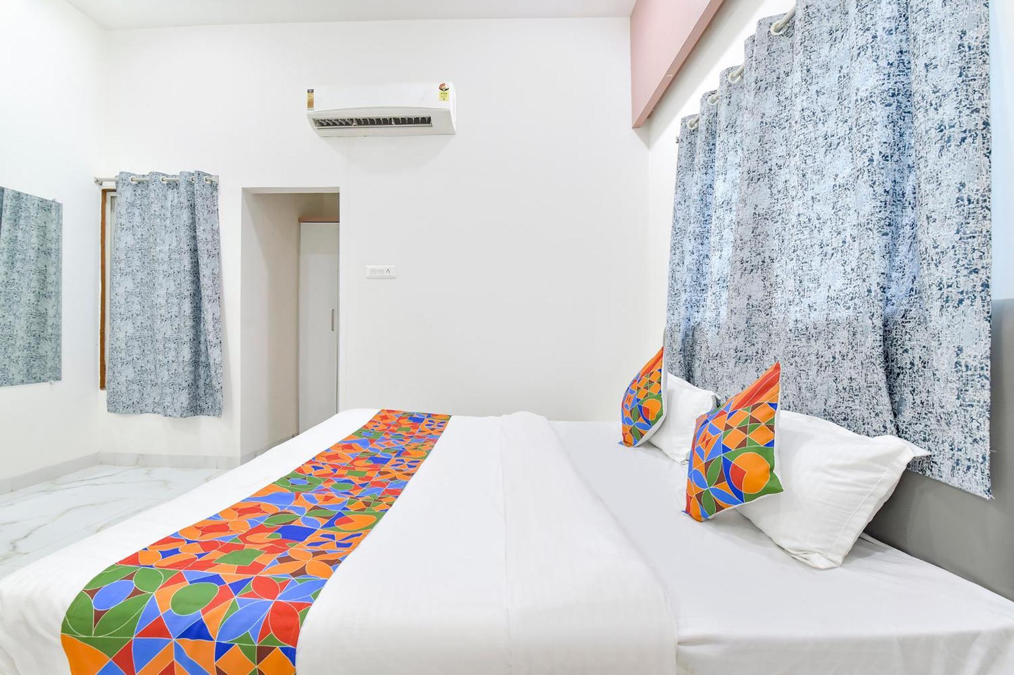 Fabhotel Grand Embassy Indore Zewnętrze zdjęcie